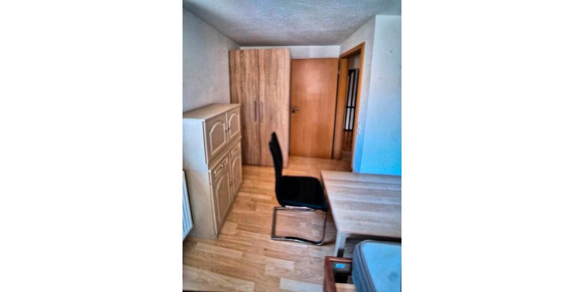 Etagenwohnung Oberderdingen - 1 Zimmer, 20 m&sup2;, 500&euro; | Angebot:26641464