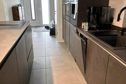 Wohnung Wiehl - 2 Zimmer, 154 m&sup2;, 485&euro; | Angebot:25932983