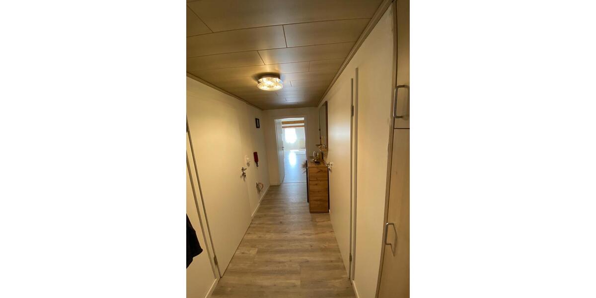 Dachgeschoßwohnung Münsterhausen - 4 Zimmer, 91 m&sup2;, 925&euro; | Angebot:26040568