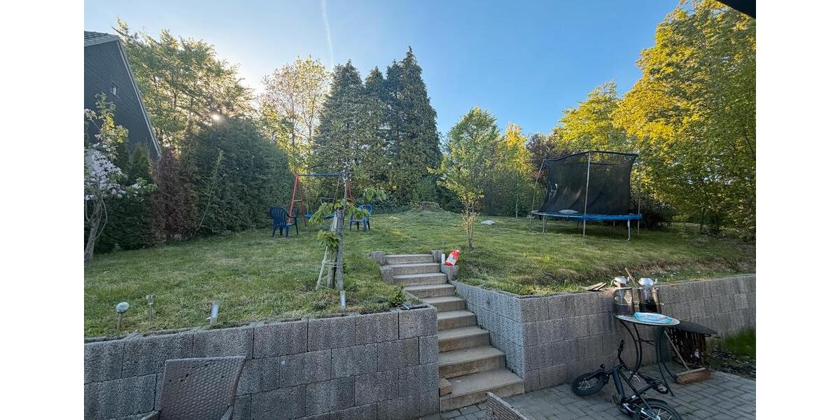 Mehrfamilienhaus, Wohnhaus Marienheide - 4 Zimmer, 85 m&sup2;, 1.300&euro; | Angebot:26397444