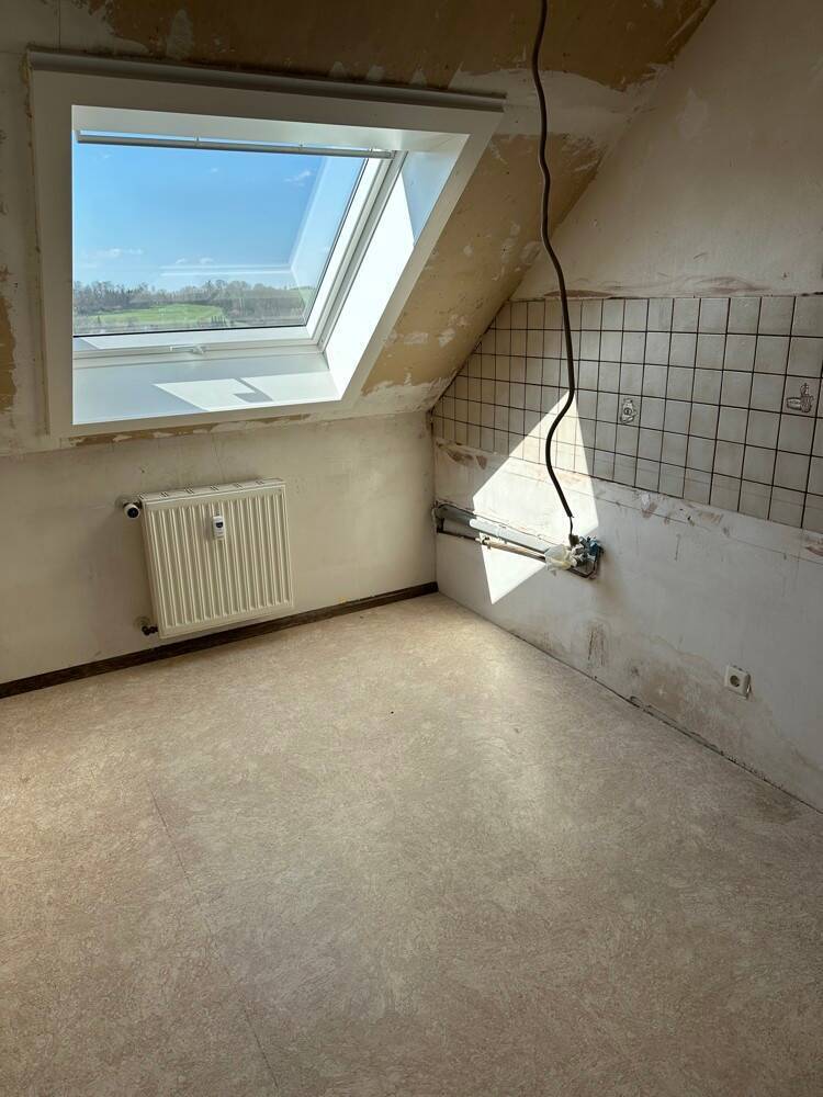 Dachgeschoß mit herrlichem Blick ins Bergisch Land mit Balkon