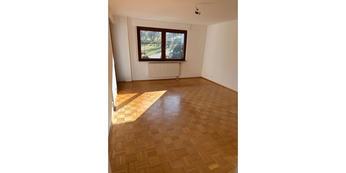 Erdgeschoßwohnung Loffenau - 4 Zimmer, 90 m&sup2;, 970&euro; | Angebot:26004492