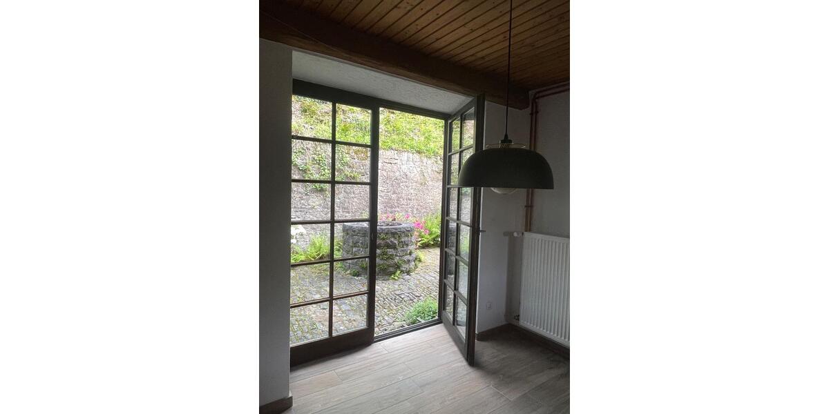 Einfamilienhaus Würzburg Steinbachtal - 4 Zimmer, 100 m&sup2;, 1.500&euro; | Angebot:26579622