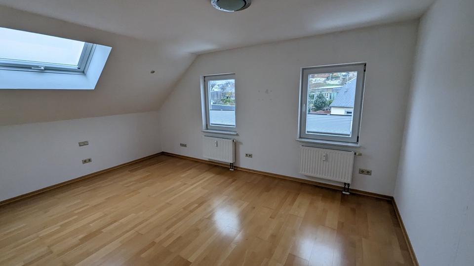 Dachgeschoßwohnung Pluwig - 3 Zimmer, 113 m&sup2;, 750&euro; | Angebot:25408812