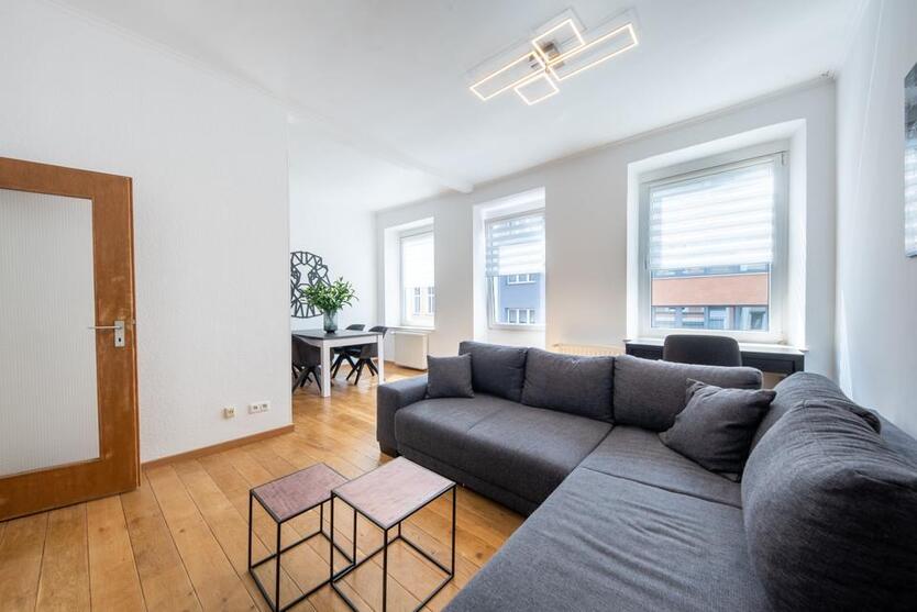 Schöne vollmöblierte 50qm Wohnung Harscampstrasse