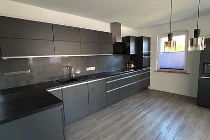 Haus Amt Neuhaus - 3 Zimmer, 90 m&sup2;, 800&euro; | Angebot:26269269