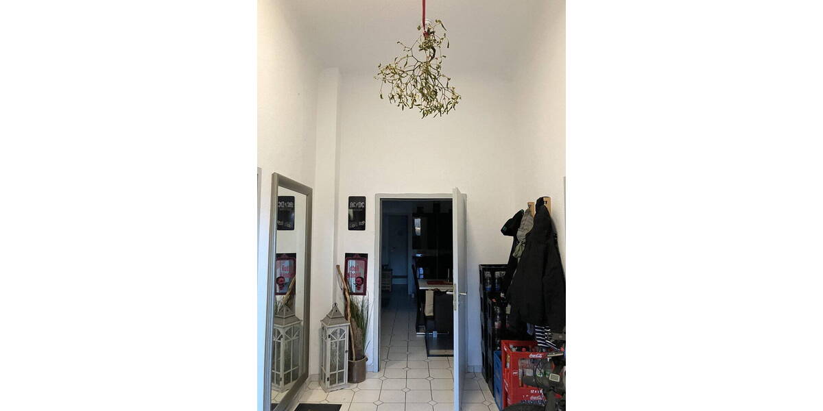 Etagenwohnung Kassel Harleshausen - 5 Zimmer, 145 m&sup2;, 1.380&euro; | Angebot:26170957