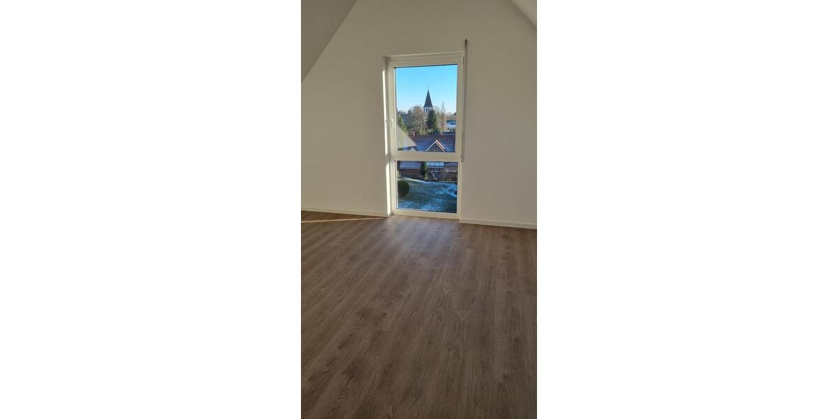 Maisonettenwohnung Bielefeld Brackwede - 3 Zimmer, 145 m&sup2;, 1.500&euro; | Angebot:23615732