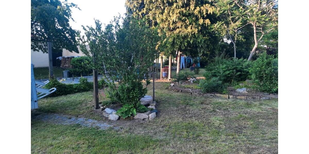 Doppelhaushälfte Haselbachtal - 12 Zimmer, 160 m&sup2;, 995&euro; | Angebot:22972489