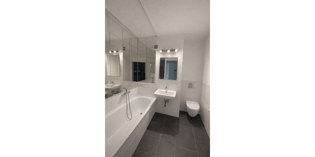 Etagenwohnung Pasewalk - 3 Zimmer, 67 m&sup2;, 600&euro; | Angebot:24875371