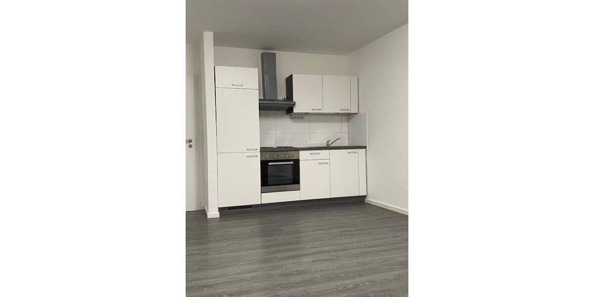 Helle 1-Zimmer Wohnung mit Balkon zimmer