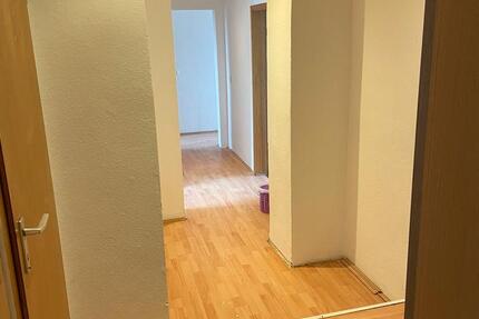 Sehr schön geschnittene 3,5 Zimmer Wohnung Nähe Batenbrock 3 zimmer