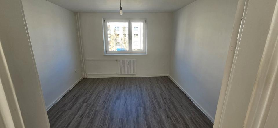 Etagenwohnung Germering - 2 Zimmer, 51 m&sup2;, 930&euro; | Angebot:26604811