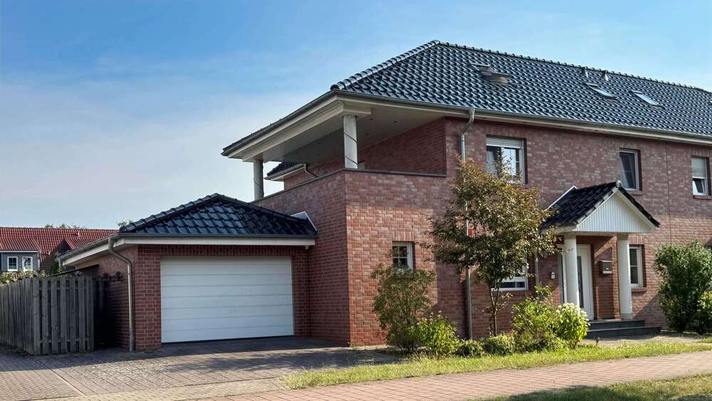 Einfamilienhaus Burgdorf - 5 Zimmer, 144 m&sup2;, 1.500&euro; | Angebot:27016081