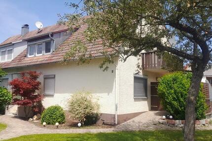 Wohnung Dillingen an der Donau - 2.5 Zimmer, 74 m&sup2;, 750&euro; | Angebot:24739381