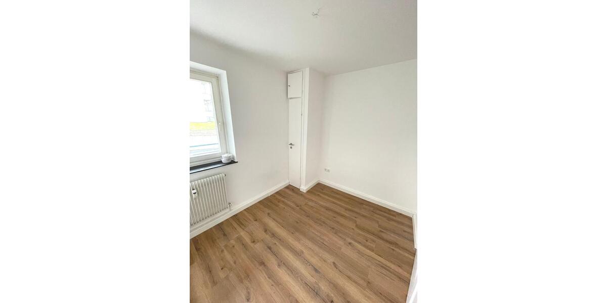 Erdgeschoßwohnung Amberg - 2 Zimmer, 52 m&sup2;, 555&euro; | Angebot:25070814