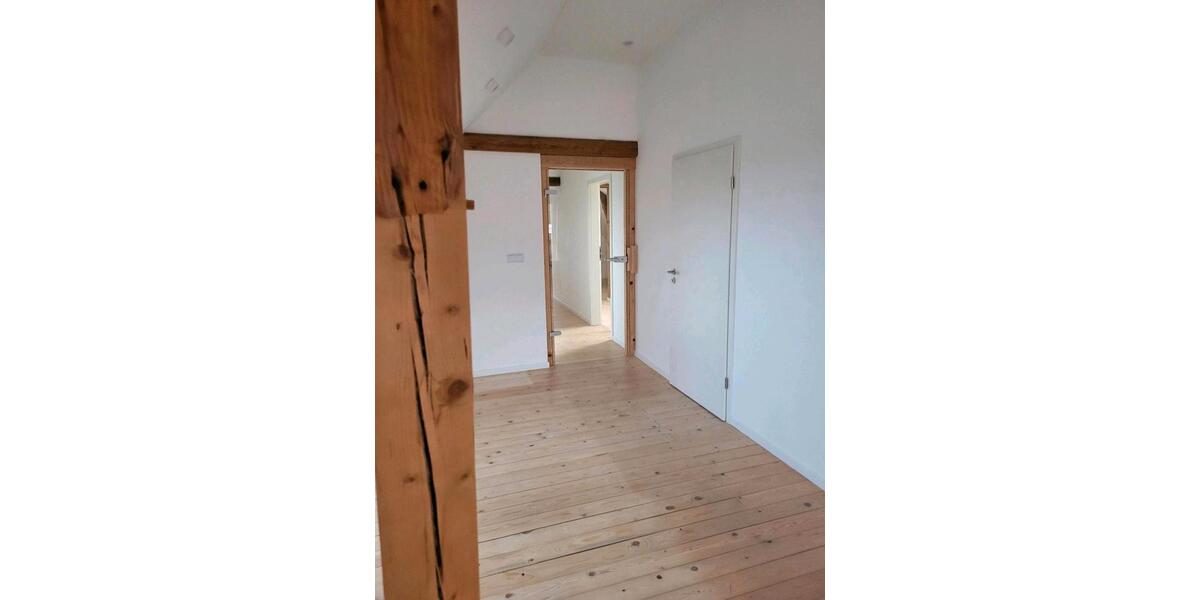 Dachgeschoßwohnung Lüder - 3 Zimmer, 62 m&sup2;, 530&euro; | Angebot:26458025