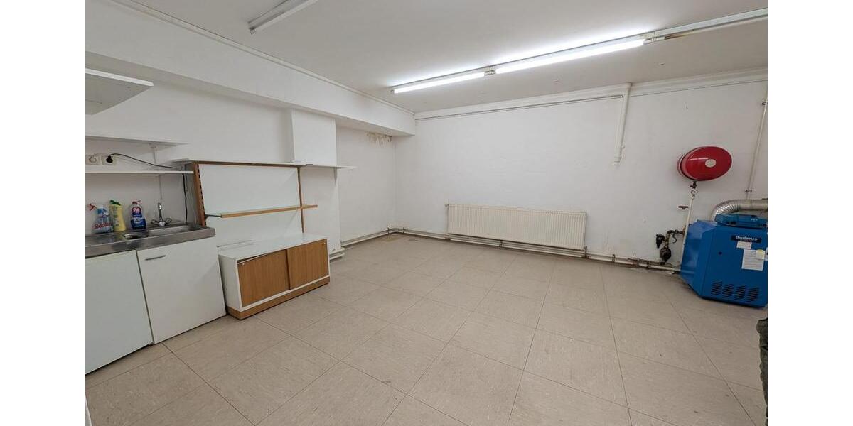 Gewerbeobjekt Wilhelmshaven - 2.250&euro; | Angebot:24821044