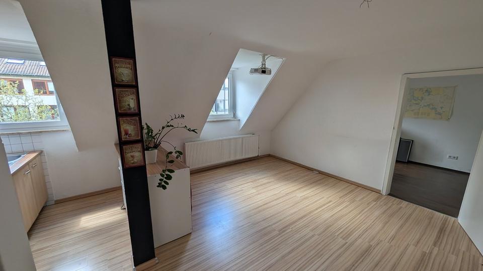 Etagenwohnung Bremerhaven Mitte - 2 Zimmer, 50 m&sup2;, 339&euro; | Angebot:26561848