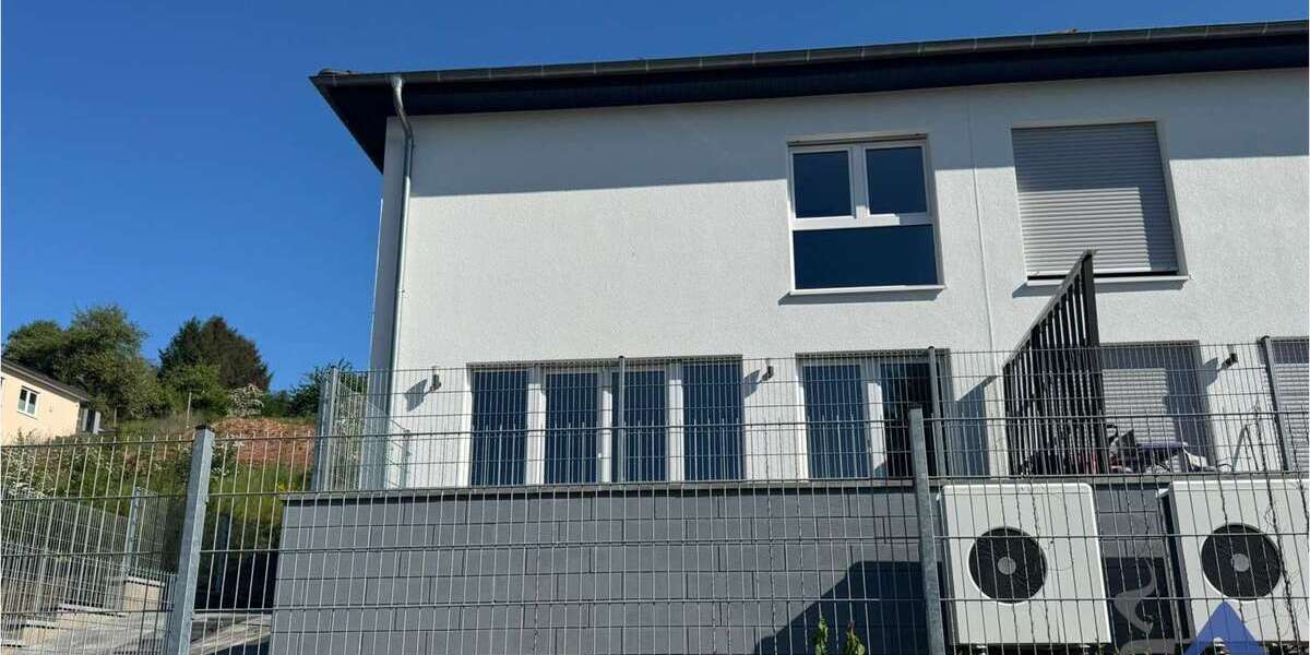 Einfamilienhaus Thaleischweiler-Fröschen Fröschen - 4 Zimmer, 170 m&sup2;, 2.400&euro; | Angebot:27172292