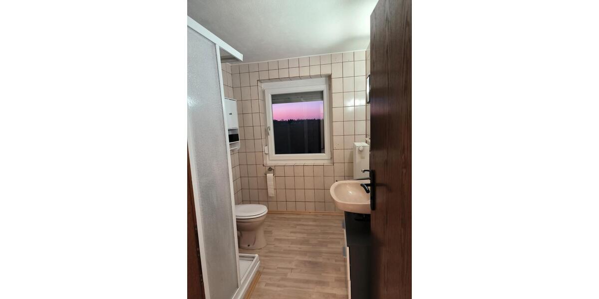 Einfamilienhaus Perkam - 5.5 Zimmer, 140 m&sup2;, 1.100&euro; | Angebot:26021975