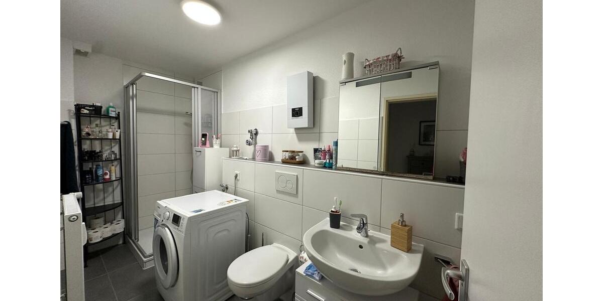 Etagenwohnung Wermelskirchen - 2 Zimmer, 69 m&sup2;, 715&euro; | Angebot:26563175