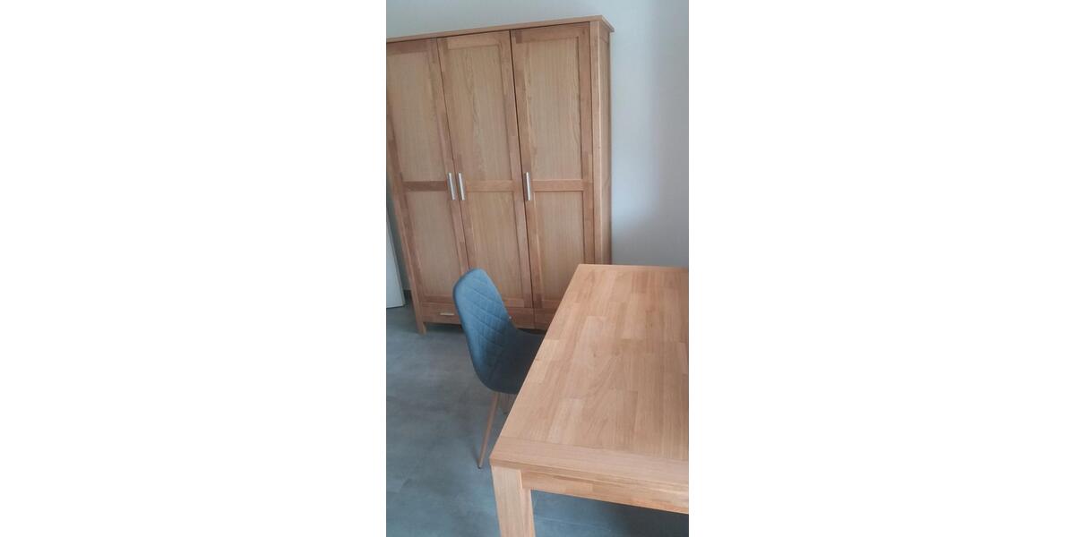 Dachgeschoßwohnung Saarbrücken Scheidt - 1 Zimmer, 22 m&sup2;, 300&euro; | Angebot:26268582