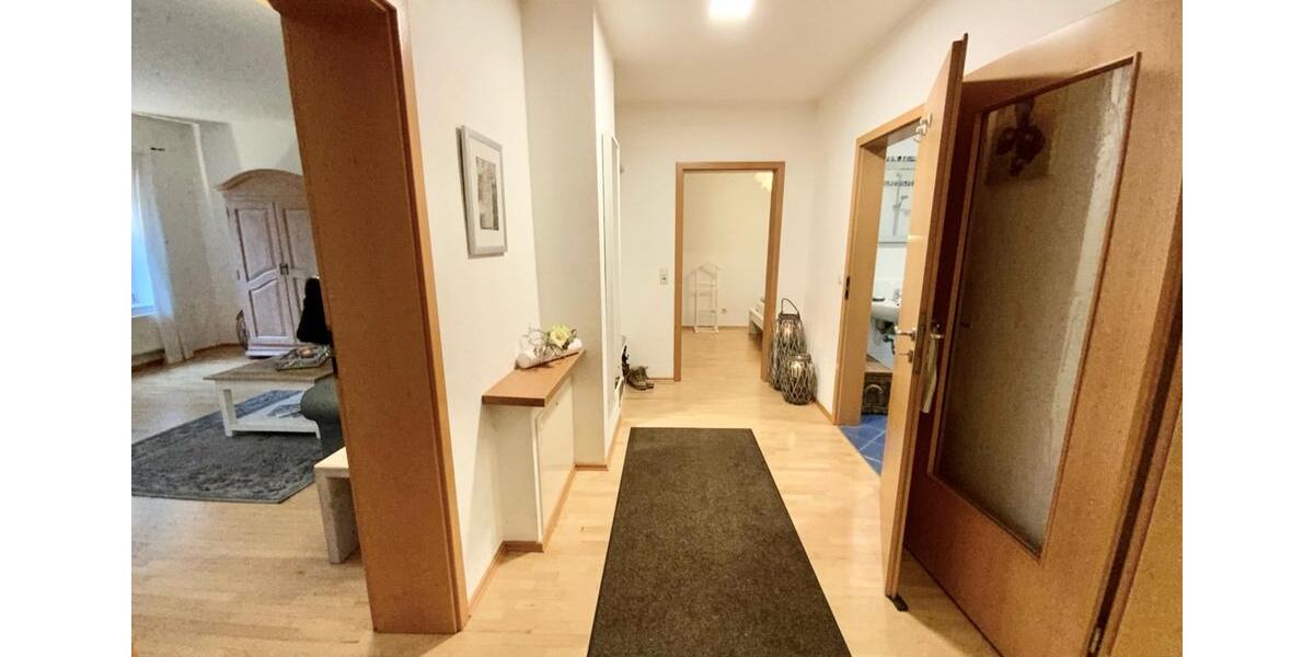 Mulang: Möblierte 2-ZKB Wohnung mit eigener Terrasse in Bestlage 2 zimmer