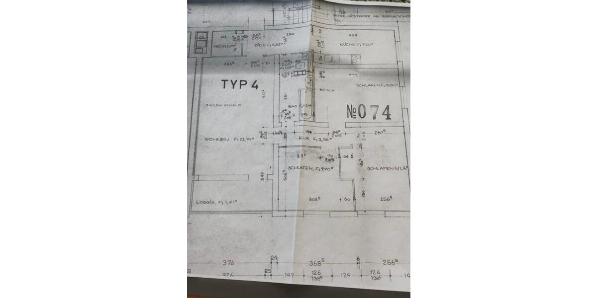 Erdgeschoßwohnung Sankt Ingbert - 4 Zimmer, 86 m&sup2;, 835&euro; | Angebot:26295589