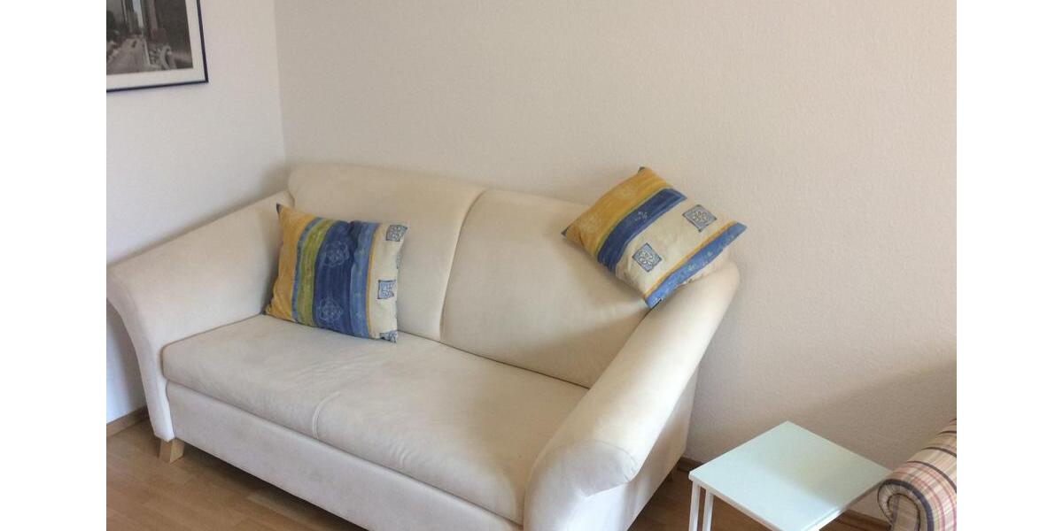 Möblierte 2 Zi Wohnung, DU City, 300 m HBF 2 zimmer