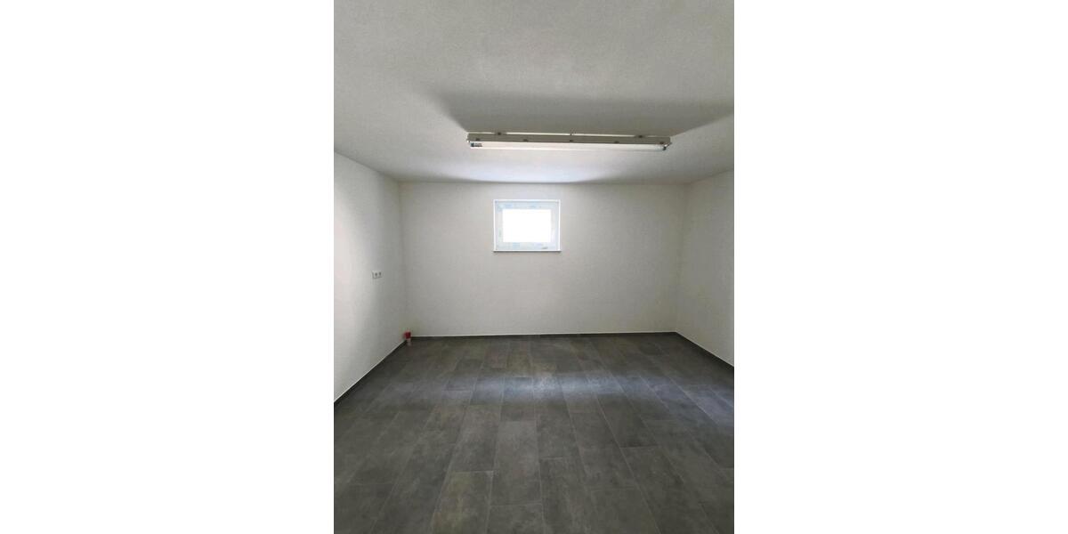 Dachgeschoßwohnung Horgenzell - 2.5 Zimmer, 71 m&sup2;, 1.450&euro; | Angebot:26522086