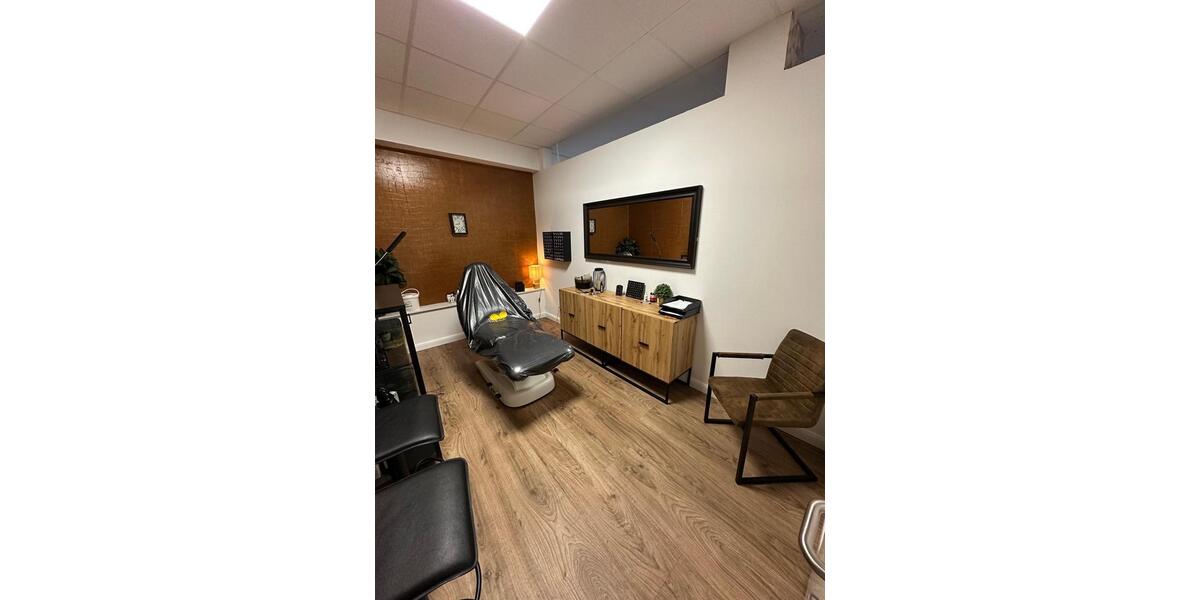 Gewerbeobjekt Neumünster - 2.699&euro; | Angebot:25794058