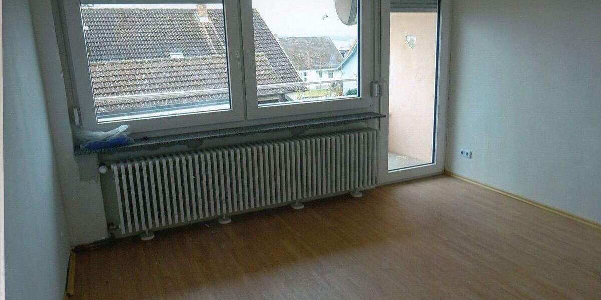Mehrfamilienhaus, Wohnhaus Wülfershausen an der Saale Wülfershausen - 4 Zimmer, 100 m&sup2;, 1.300&euro; | Angebot:24667546