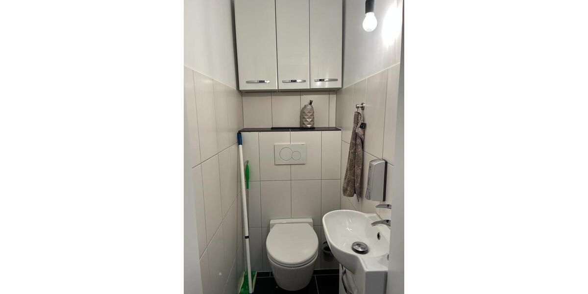 Etagenwohnung Braunschweig Lehndorf-Watenbüttel - 3 Zimmer, 84 m&sup2;, 2.000&euro; | Angebot:26136444