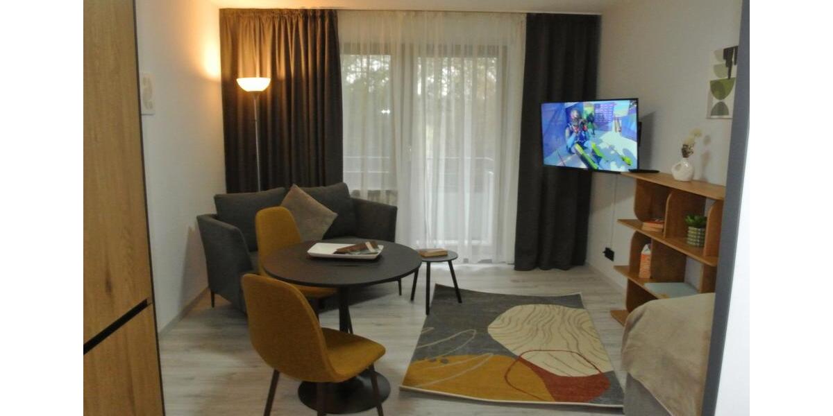 Wohnen auf Zeit Esslingen am Neckar Oberesslingen - 40 Zimmer, 29 m&sup2;, 19&euro; | Angebot:26038903