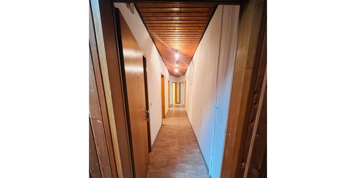 Etagenwohnung Altena - 4 Zimmer, 100 m&sup2;, 400&euro; | Angebot:24377331