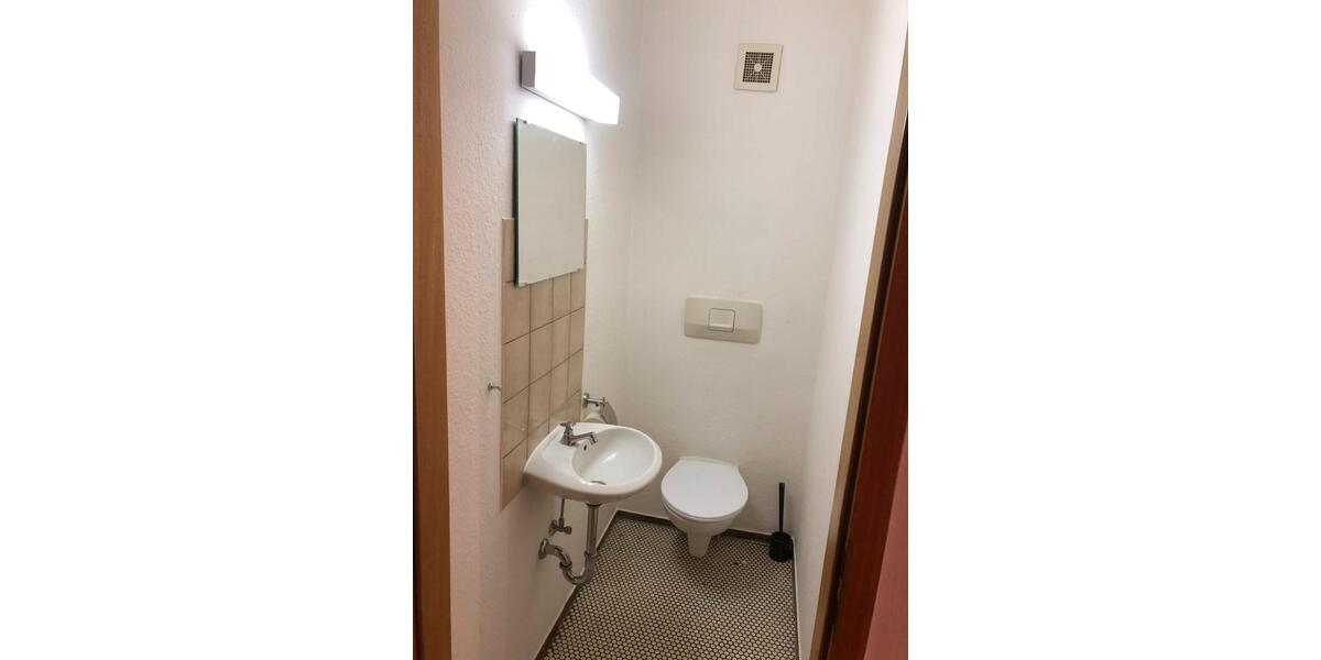 Etagenwohnung Scheer - 1 Zimmer, 37 m&sup2;, 450&euro; | Angebot:25875378