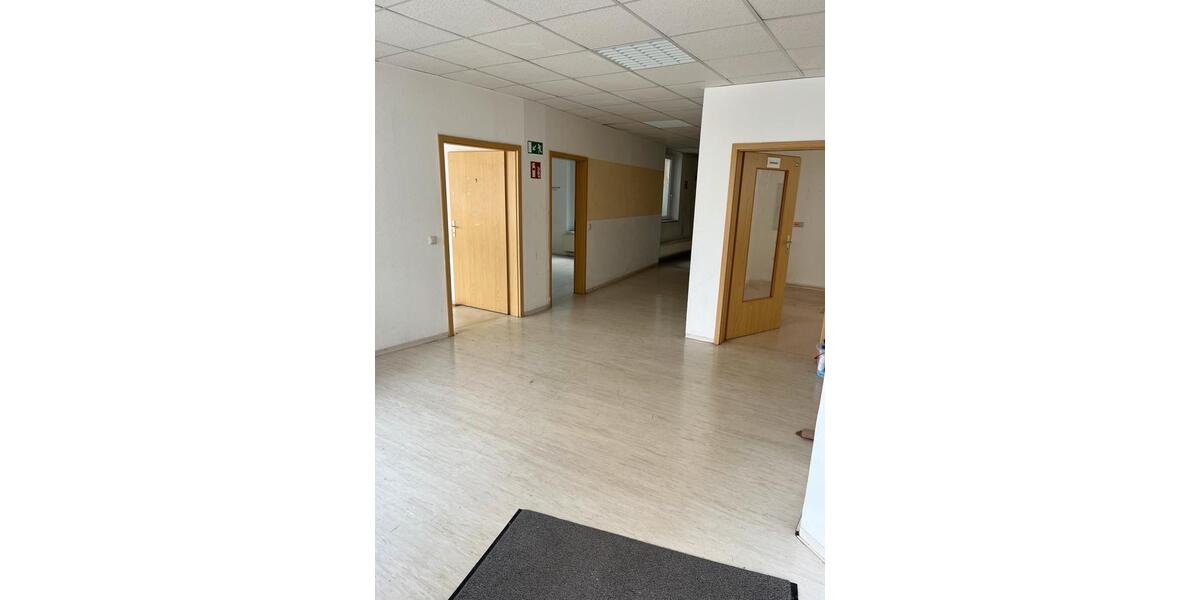 Gewerbeobjekt Zeulenroda-Triebes Triebes - 1.980&euro; | Angebot:22596910