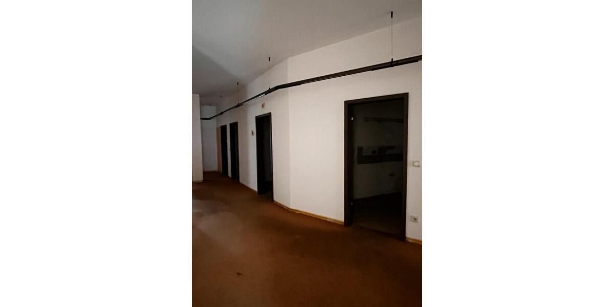 Gewerbeobjekt Hof Altstadt - 700&euro; | Angebot:24871932