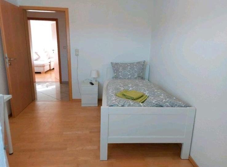 Wohnen auf Zeit Holle - 3 Zimmer, 80 m&sup2;, 40&euro; | Angebot:25424834