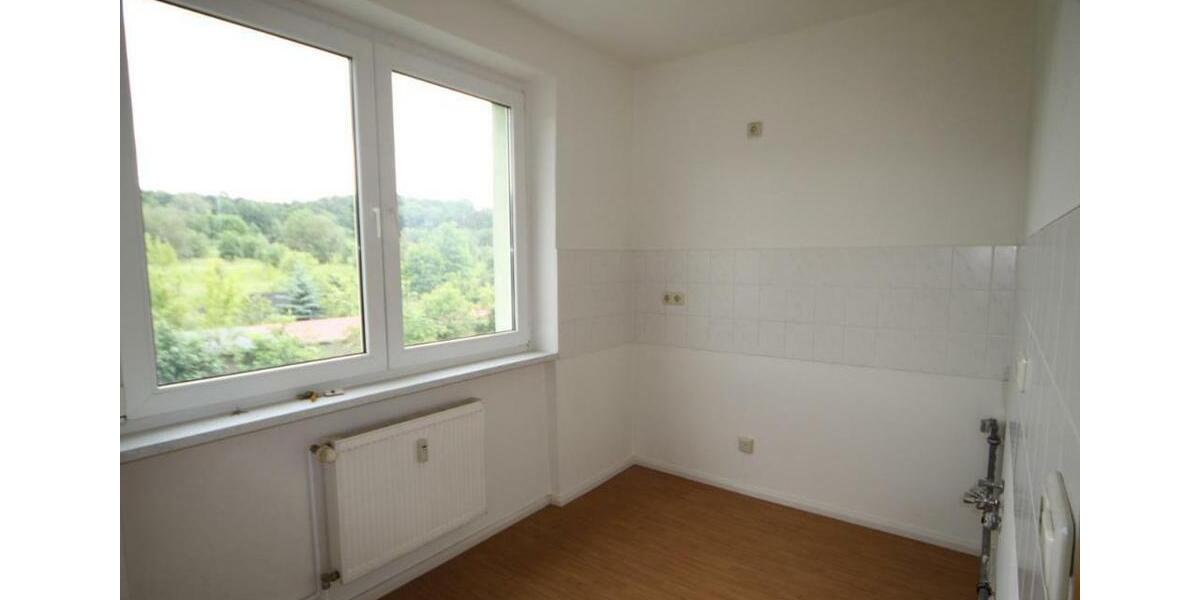 Etagenwohnung Neubrandenburg - 3 Zimmer, 53 m&sup2;, 349&euro; | Angebot:25791132