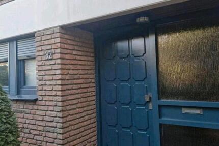 Haus Mönchengladbach Ost - 4 Zimmer, 111 m&sup2;, 1.400&euro; | Angebot:25236172