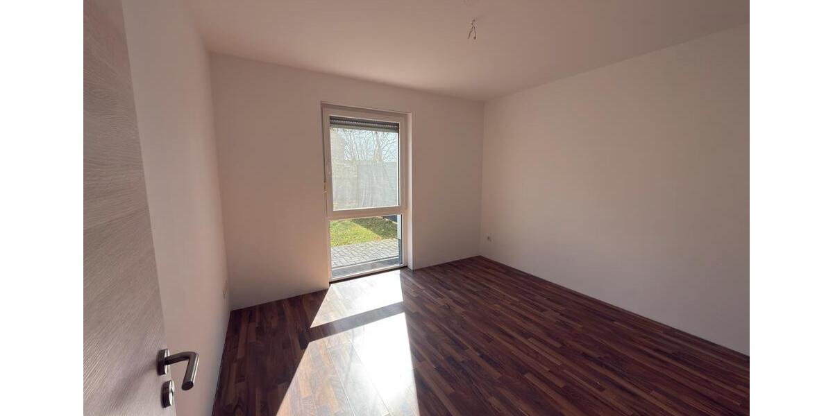 Erdgeschoßwohnung Sassenburg - 4 Zimmer, 110 m&sup2;, 1.115&euro; | Angebot:26005663