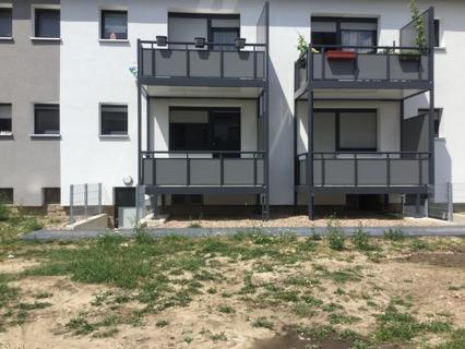 Schöne, 2-Zimmer-Erdgeschoßwohnung in saniertem Haus!