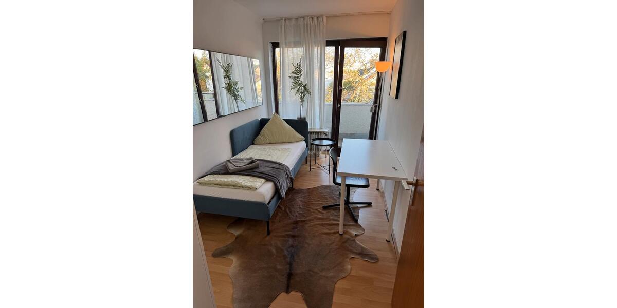 Zimmer in WG 4 zimmer