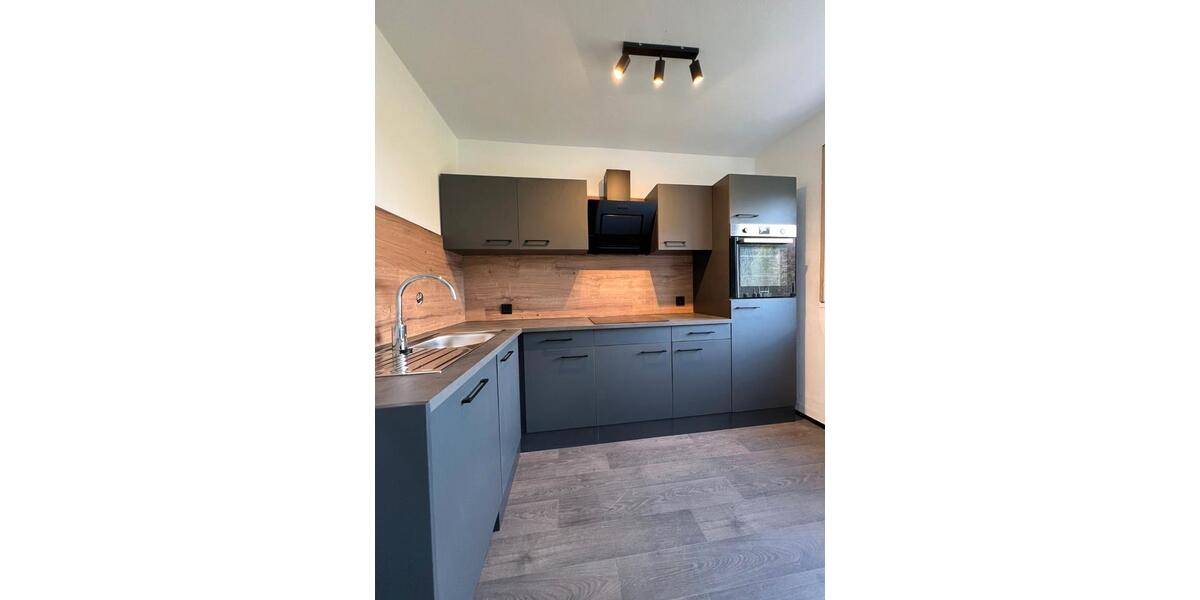 Wohnen auf Zeit Dingolfing - 3 Zimmer, 24 m&sup2;, 13&euro; | Angebot:26246255