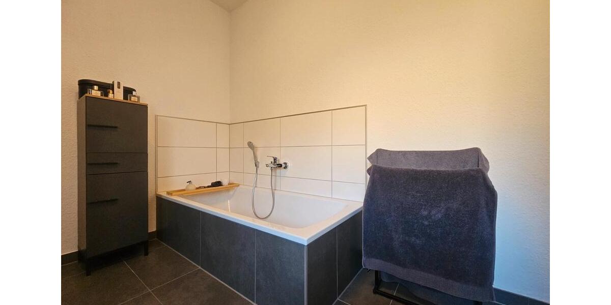 Einfamilienhaus Neunkirchen - 3 Zimmer, 113 m&sup2;, 1.330&euro; | Angebot:26099906