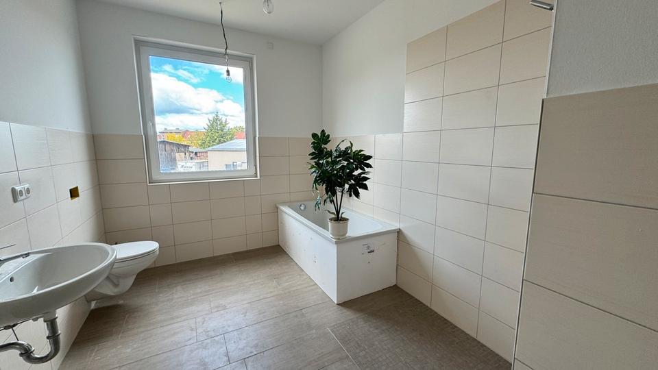 Etagenwohnung Raguhn-Jeßnitz Jeßnitz - 2 Zimmer, 75 m&sup2;, 755&euro; | Angebot:25999382