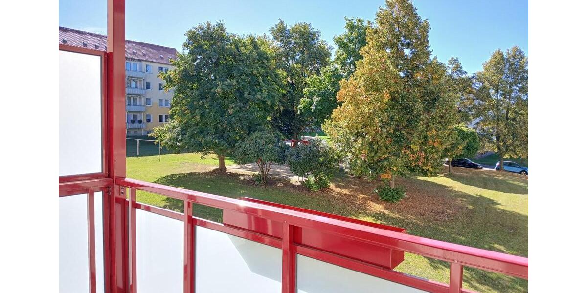 Ruhig gelegene 3-5 Raum Musterwohnung 5 zimmer