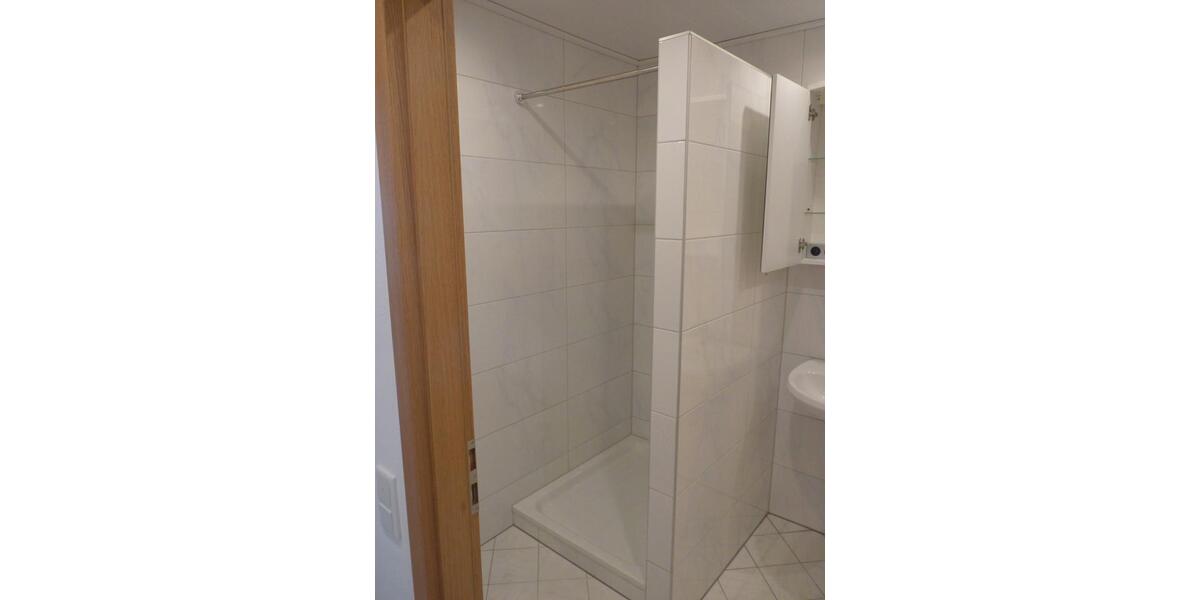 Etagenwohnung Bad Karlshafen - 3 Zimmer, 80 m&sup2;, 560&euro; | Angebot:26195944